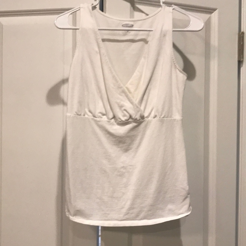 Nursing tank